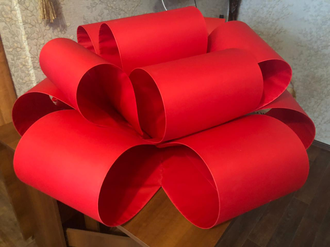Большой красный бант на авто из ткани и ПЭТ (диаметр 100 см) без лент