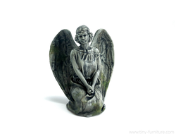 Gravestone &quot;The Angel&quot; (painted)