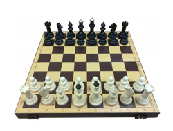 Шахматы Айвенго обиходные с пластиковой шахматной доской 30x30 см
