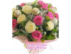 Розовый букет на Новый Год