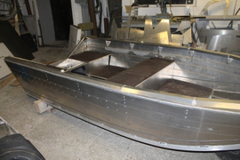 Моторная лодка из алюминия под заказ в Екатеринбурге. Lotos 360