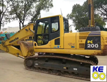 20Y-54-11270 Стекло заднее KOMATSU PC200-7, PC220-7, PC300-7, PC400-7