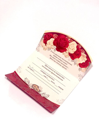 Приглашения на свадьбу "Красно-белые розы"