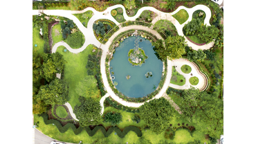 Благоустройство и озеленение сквера у Зимнего театра г. Сочи