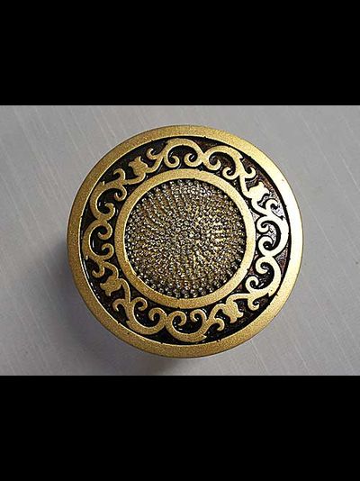 R 274, серия Magestic. Круг со стразами с орнаментальным бордюром