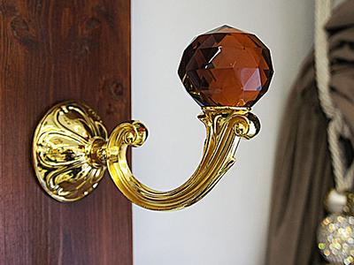 "Шар 12", серия "Магеллан", NM 03. Настенный штородержатель для подхватов