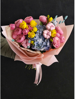 Букет: пионовидная роза, гортензия, нарцисс, хлопок. Нежный букет, букет на 14 февраля, цветы москва