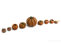 Halloween pumpkins   (PAINTED)