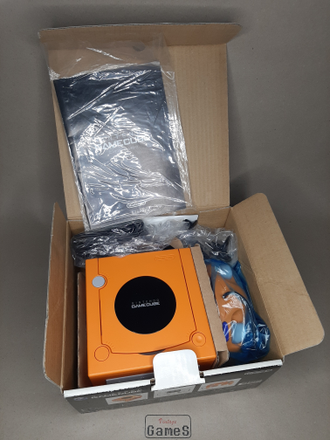 Nintendo GameCube в заводской коробке (Оранжевый - Spice Orange)