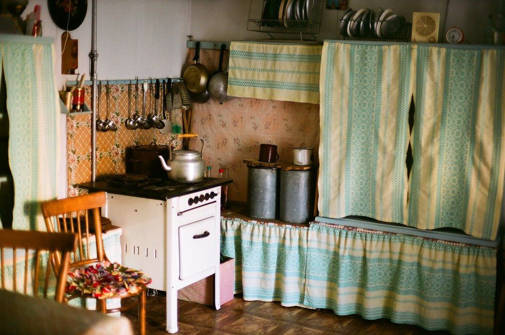 Советский кухонный гарнитур