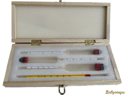Набор ареометров АСП с термометром в деревянной коробке