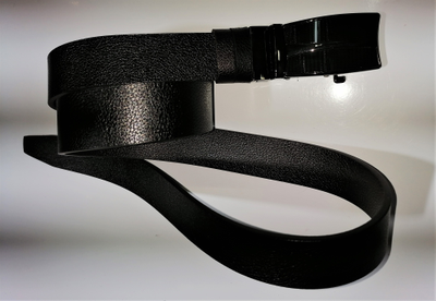 Ремень с крутящейся пряжкой