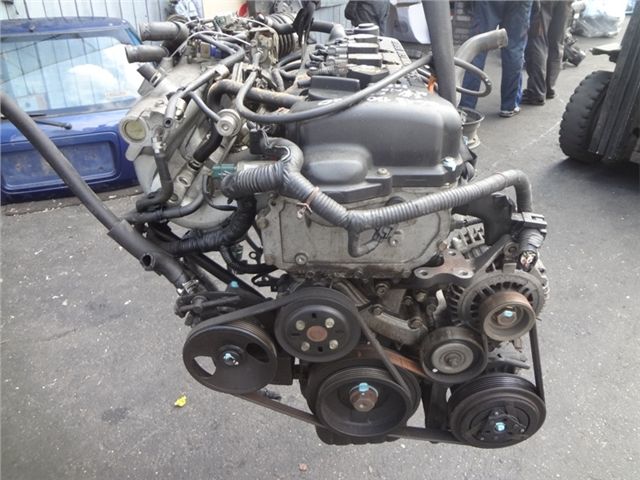 Как снять генератор, замена подшипника кондиционера Ниссан Икстрейл 2001 года Ni