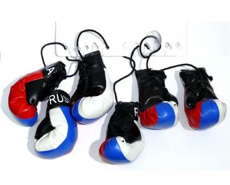 Подвеска с присоской «боксерские перчатки Russia триколор «(цена за пару) 6 см размер перчатки