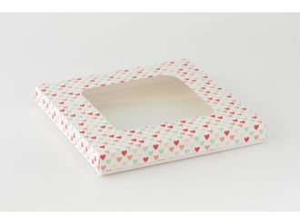 Коробка на 10 печений с окном (24*24*3 см), сердечки