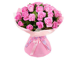 Букет из розовых роз Мальдивы