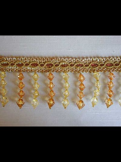 Тесьма со стеклярусными бусинами-подвесками в большом ассортименте цветов в наличии