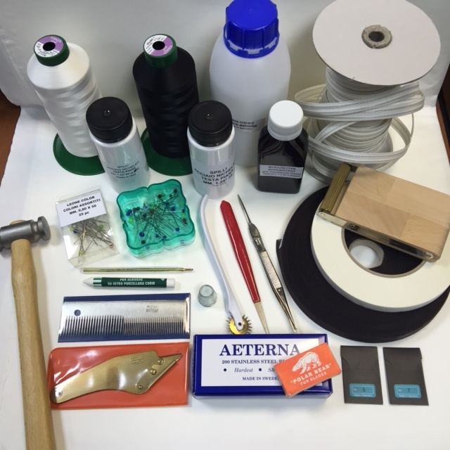 НАБОР НАЧИНАЮЩЕГО СКОРНЯКА - Набор скорняка - малый - скорняжный ...