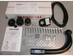 Фаркоп Bosal 3043-A для Toyota RAV4 III 2005-2013 (кроме длинной базы)