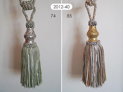 Кисть средняя с ленточками, 72 см. Арт. 2012-40