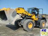 Стекла для фронтальных погрузчиков Komatsu WA150-5 , WA200-5 , WA250-5 , WA320-5