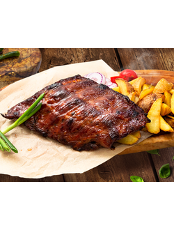Томлёные свиные рёбра BBQ