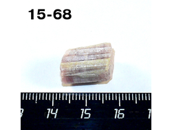 Турмалин натуральный (необработанный) Малхан №15-68: 3,1г - 19*11*9мм