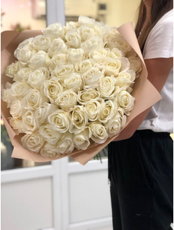 51 белая роза 50 см