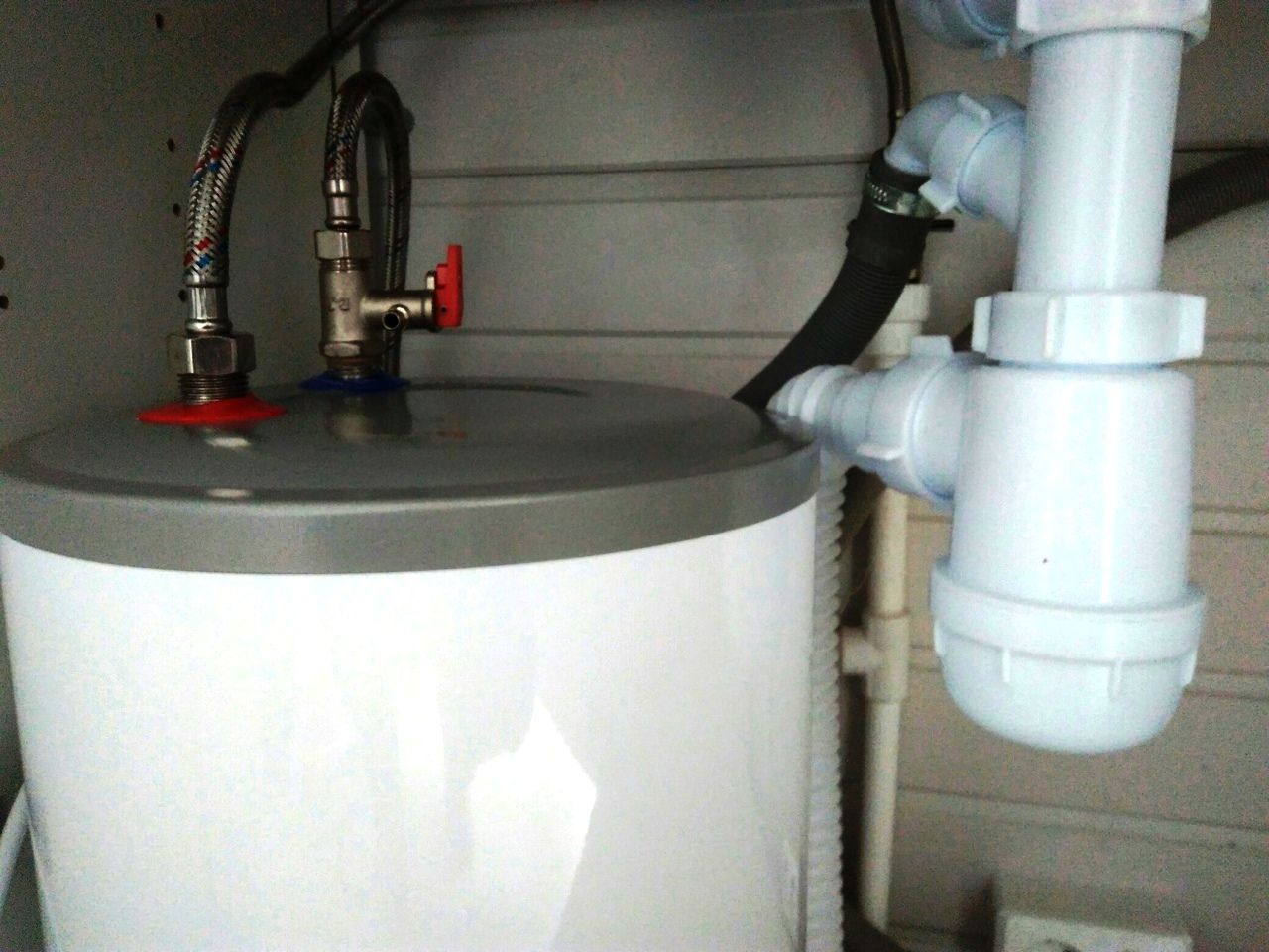 Подключение водонагревателя в частном доме, Ногинский район.