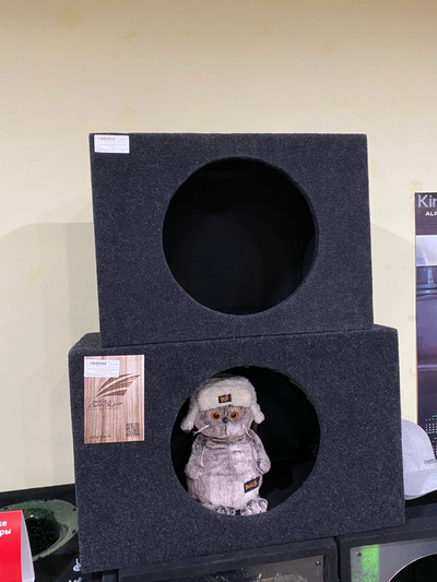 Закрытый ящик 12" 30л