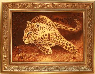 Картина из янтарной крошки. Леопард.