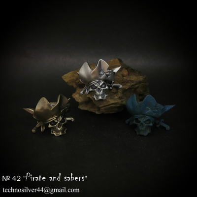 Изделие № 42.1. "Пират с саблями"