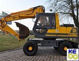 Стекло двери верхнее переднее закаленное JCB JS220