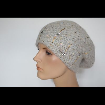 Берет Vizio 1010 B белый с украшениями