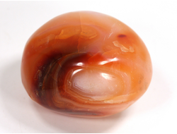 Сердолик, сардоникс, полировка, Индия (46*41*32 мм, 93 г) №28988