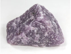 Лепидолит фиолетовый, необработанный образец, Бразилия (37*24*23 мм, 26 г) №38262