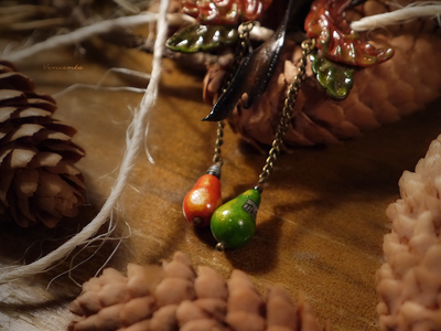 Коллекционная брошь "Кошачья фотокамера" в стиле стимпанк и Алисы в Стране Чудес