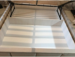 Бельевой ящик с кроватным основанием и подъемным механизмом