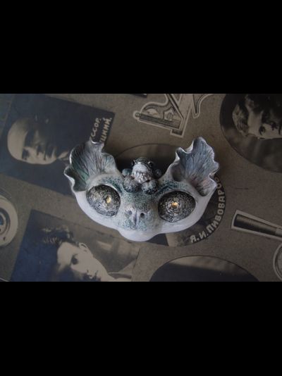 "Сомнус, Гипнотический Кот" необычная брошь по мотивам творчества Тима Бёртона