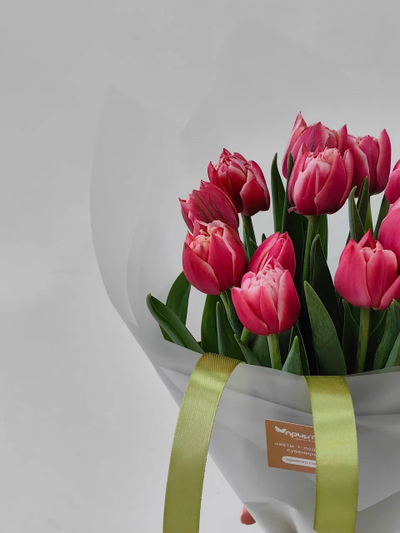 Букет цветов на 8 марта № 711