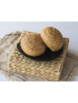 Булочка для бургера с кунжутом (100 г)