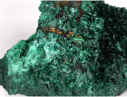 Малахит плисовый, кристаллический, Конго (125*76*63 мм, 569 г) №28743