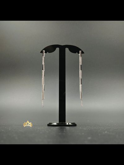 Длинные серьги из металлических полос с кристаллами в серебряном оттенке 9см