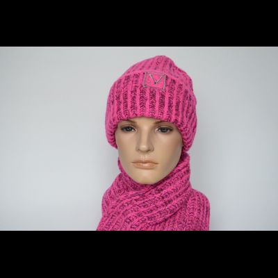 Шапка Vizio 1106 CRYO Италия ярко - розовая шевроном