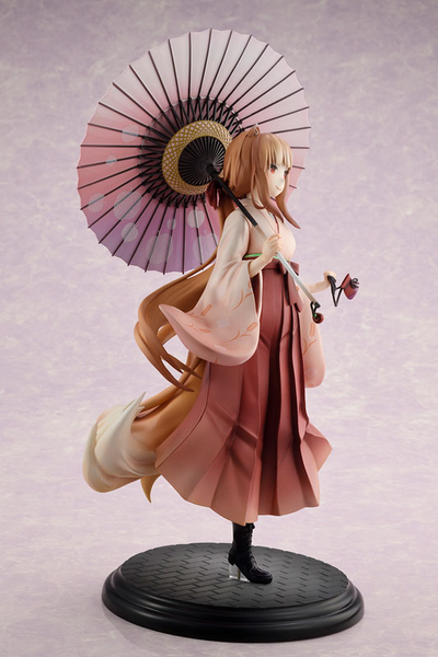 Фигурка 1/6 Холо (Holo Hakama Ver.)