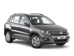 Автомобильные чехлы для Volkswagen Tiguan  с 2008-2017г.в. со столиками