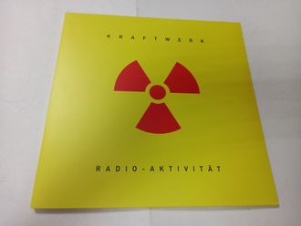 Kraftwerk - Radio-Aktivität (LP, Album, RE, RM)