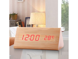 Часы-будильник Пирамида 15 см с термометром светлый бамбук красные цифры зв. активация
