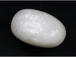 Лунный камень, галтовка, Индия (28*21*18 мм, 18 г) №26682