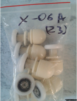 Ролик для душевой кабины эксцентрик одинарный пласт